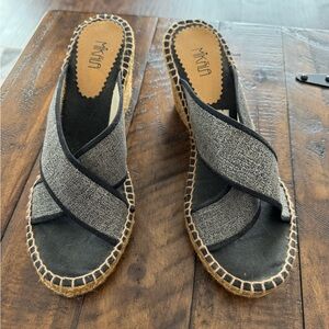 Gray Crisscross Espadrille Slide Sandals